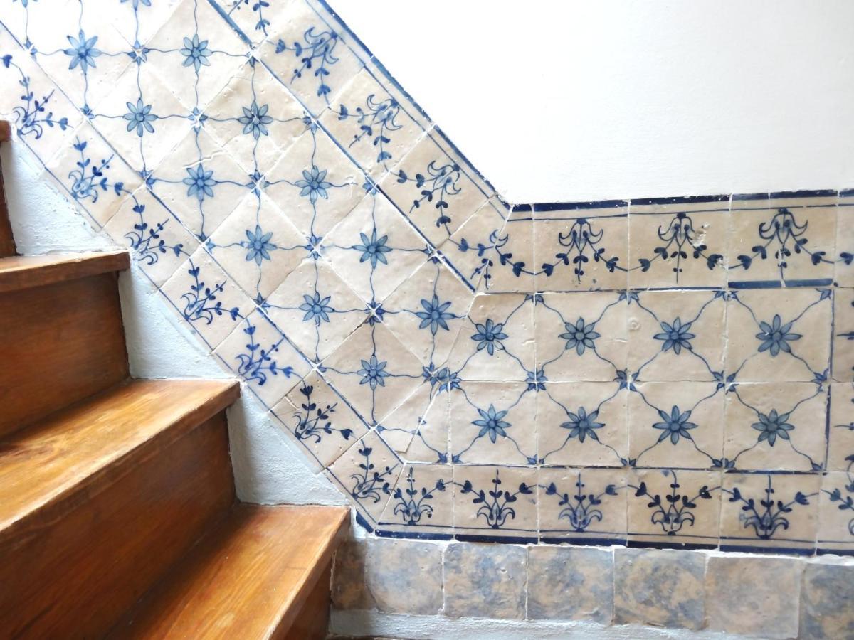The Traditional Arts Memoir, Downtown Flat With Balcony And Comfort Lisboa 外观 照片